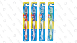 This Oral-B 12-Pack Replaces Your Whole Family's Filthy Toothbrushes for $9